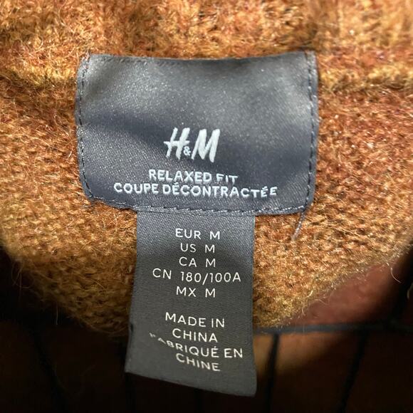 H & M Ombré Pullover Sweater Size Medium Brown Neutral Crew Neck Relaxed Fit - Picture 3 of 11